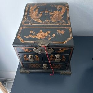 Black and Gold Decorative Jewelry Box